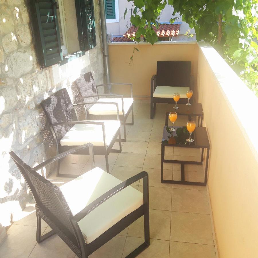 Luxury Mansarda Duplex - City Centre - Stone House Apartman Split Kültér fotó