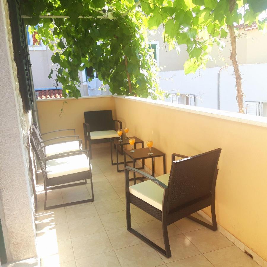 Luxury Mansarda Duplex - City Centre - Stone House Apartman Split Kültér fotó