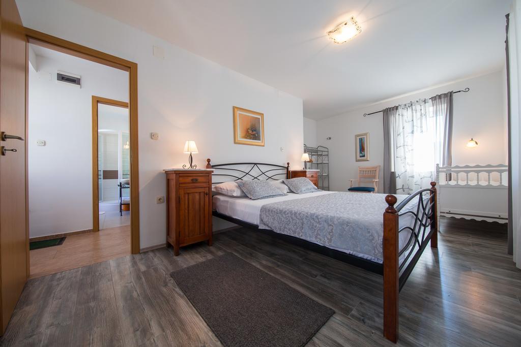 Luxury Mansarda Duplex - City Centre - Stone House Apartman Split Kültér fotó