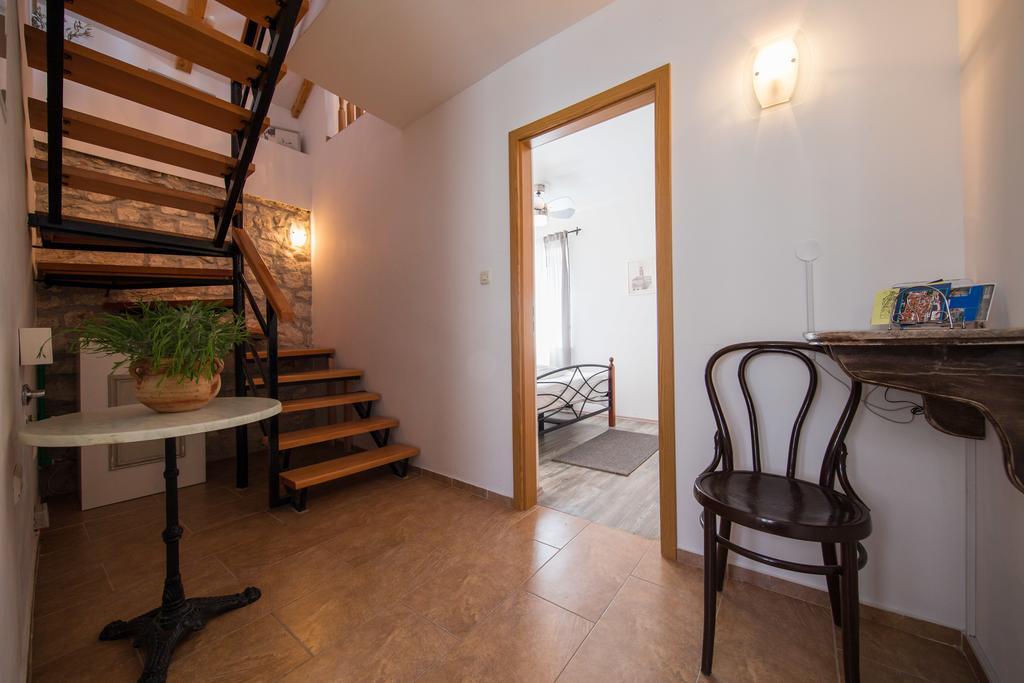 Luxury Mansarda Duplex - City Centre - Stone House Apartman Split Kültér fotó